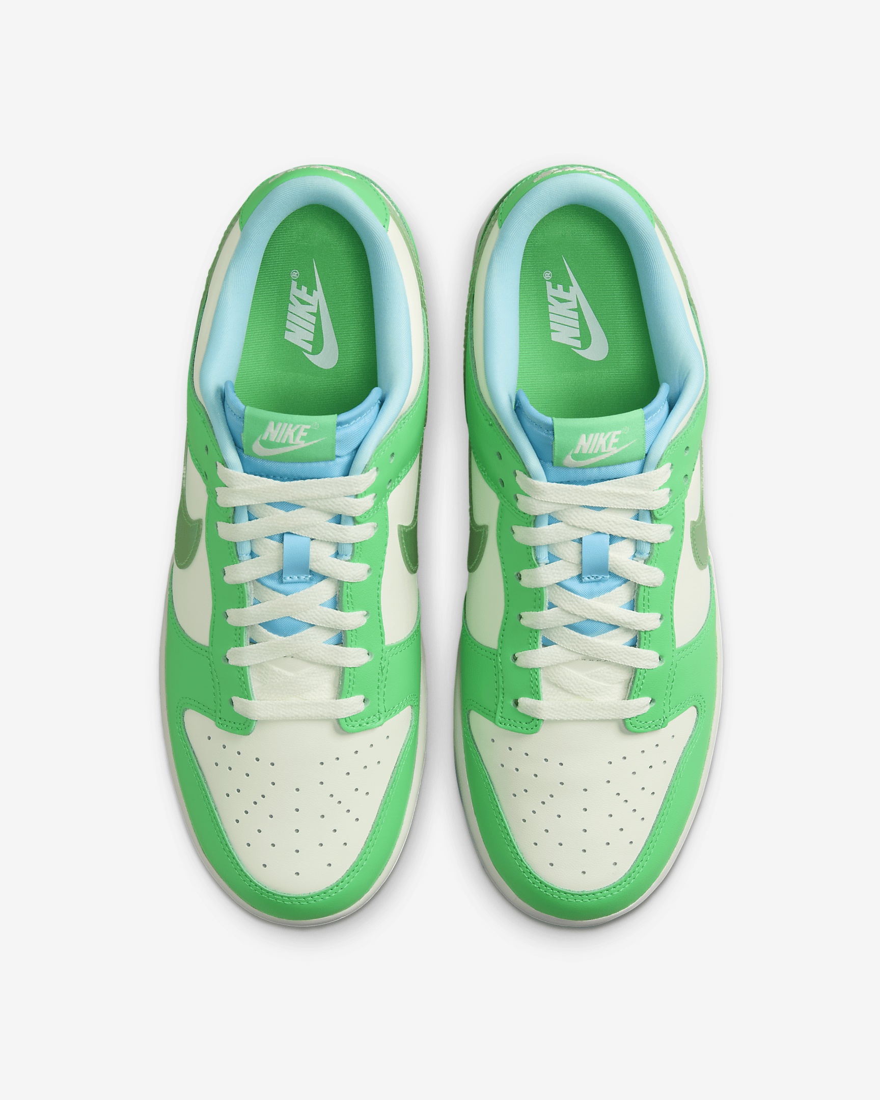 Nike Men's Dunk Low Retro Shoes - 4