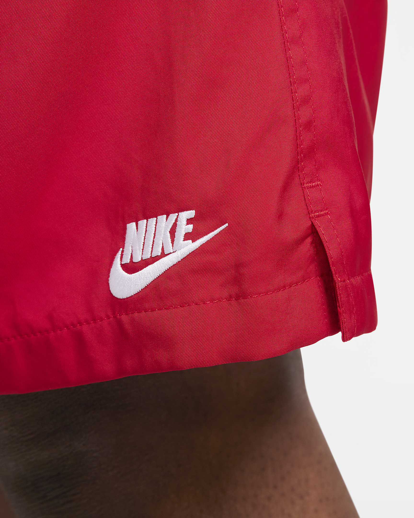 Nike Club Men's Woven Flow Shorts - 12