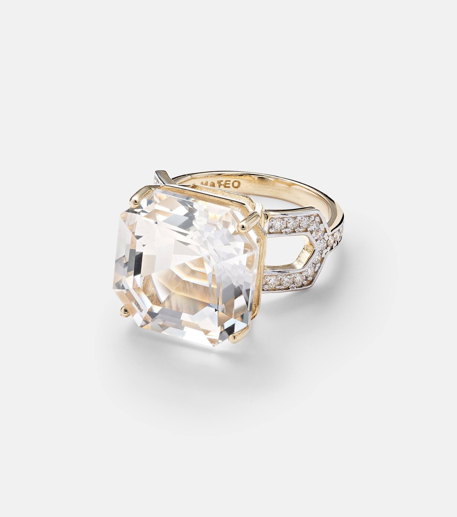 14kt gold ring with quartz and diamonds - 1