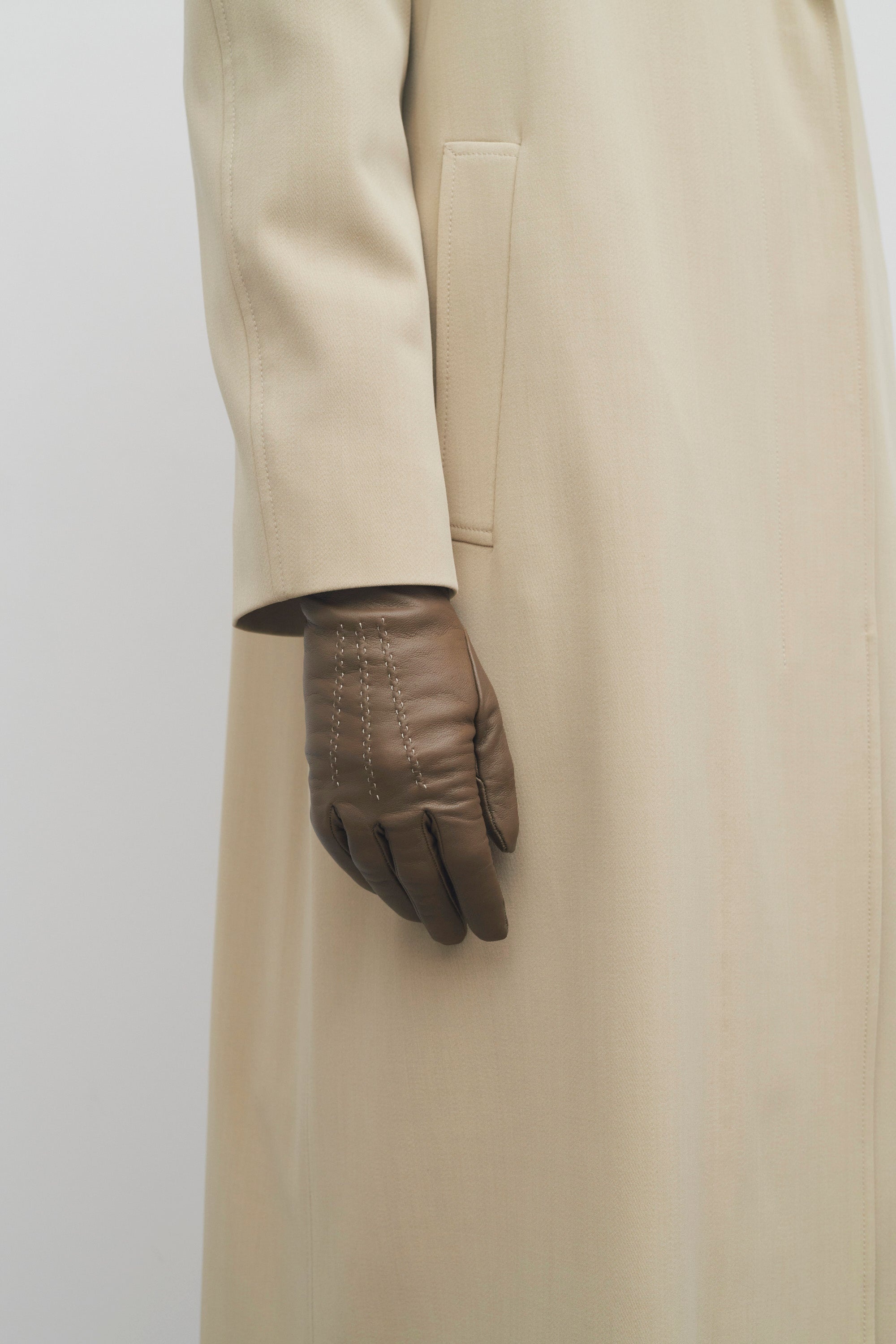 【国内発送】THE ROW 手袋 Florence leather gloves The Row Florence Gloves in Leather | therow | REVERSIBLE