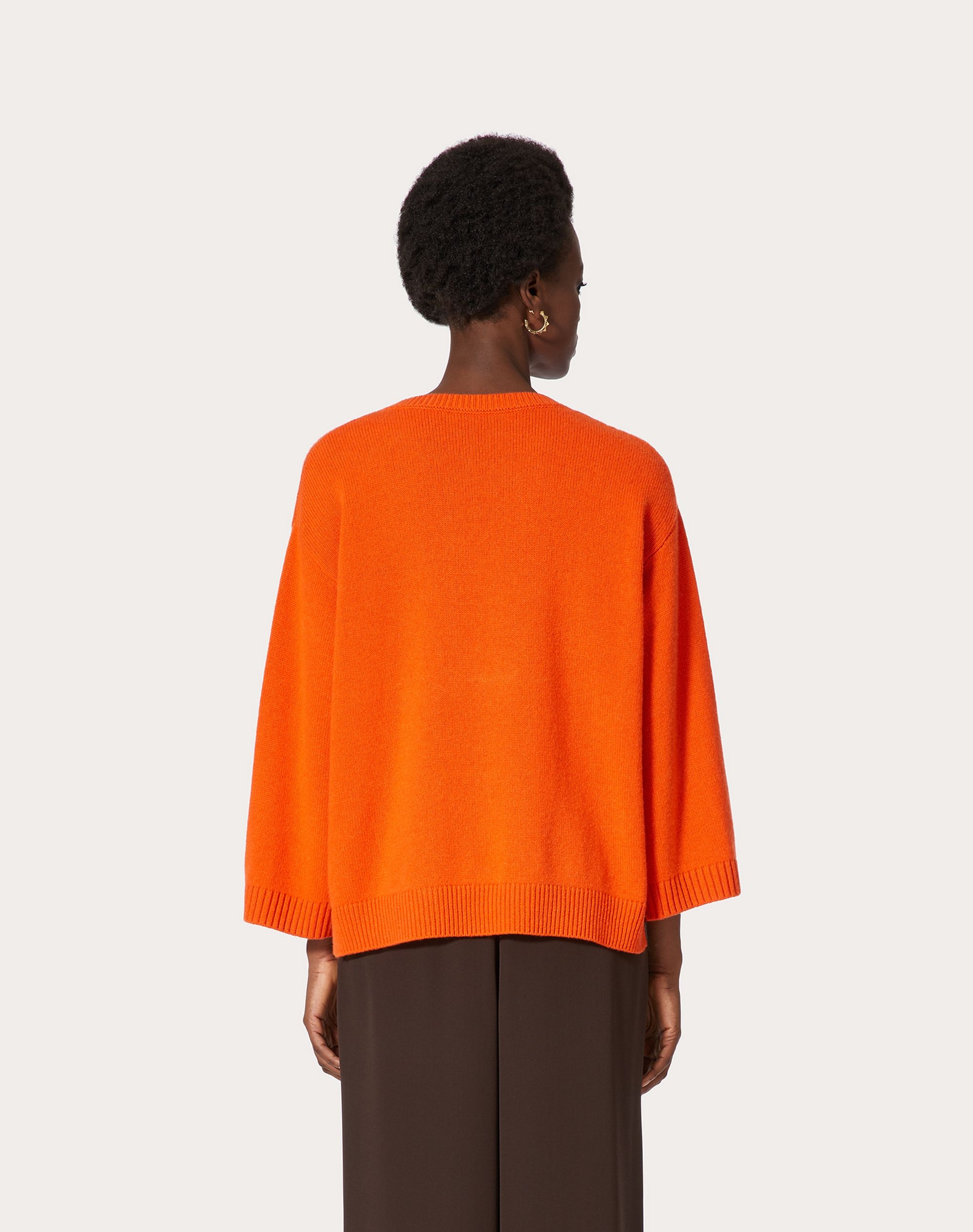V GOLD CASHMERE SWEATER - 4