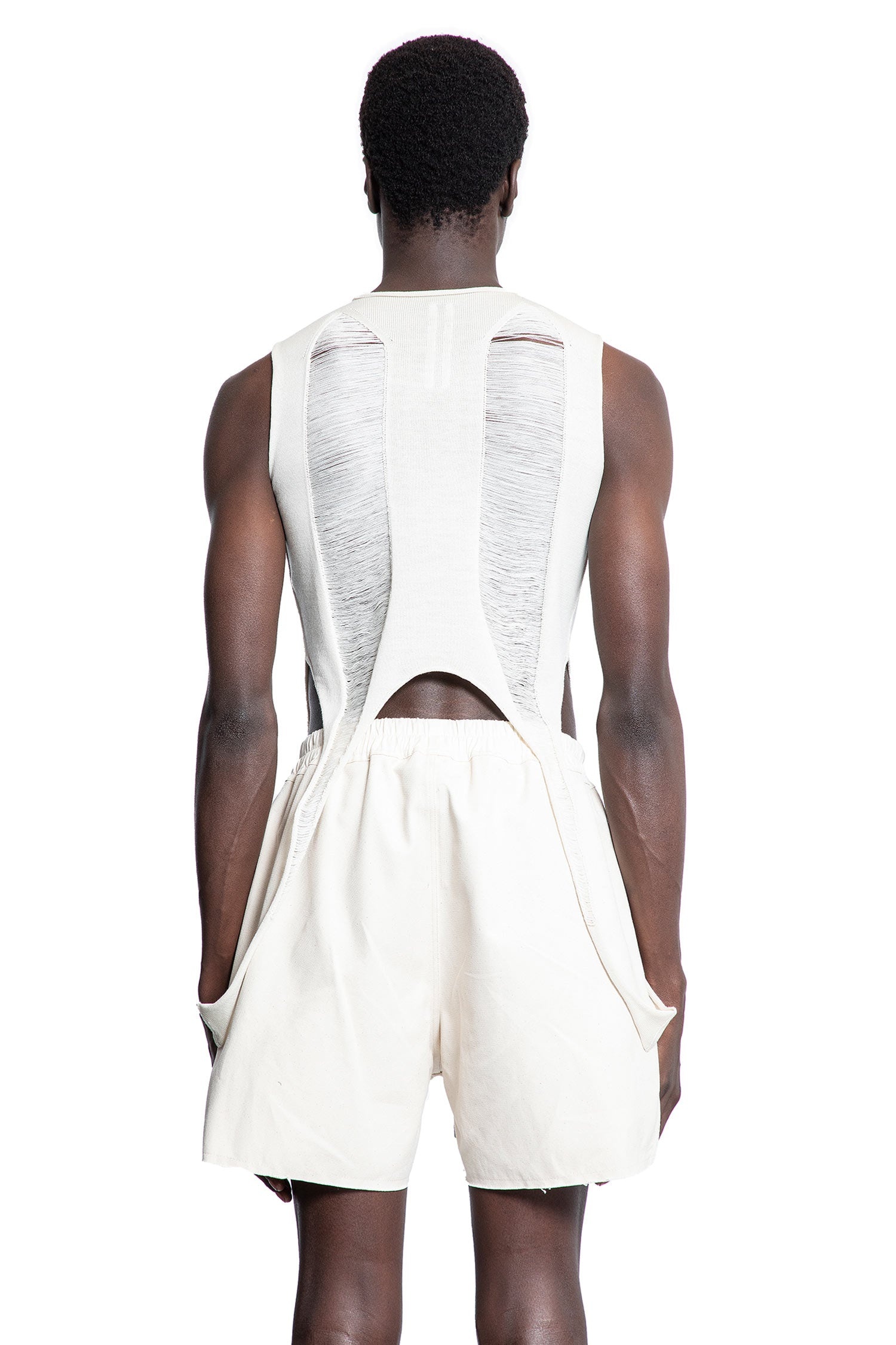 Hollywood-Sleeveless-Top - 3