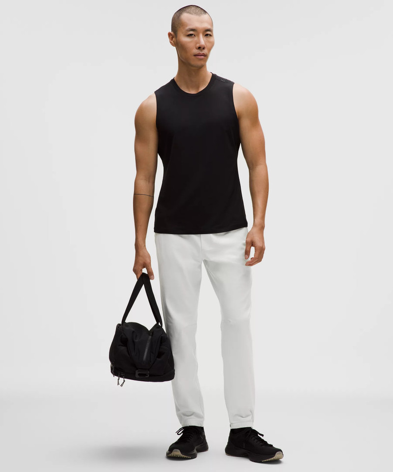 Knit-Warm-Up-Jogger-Regular 1