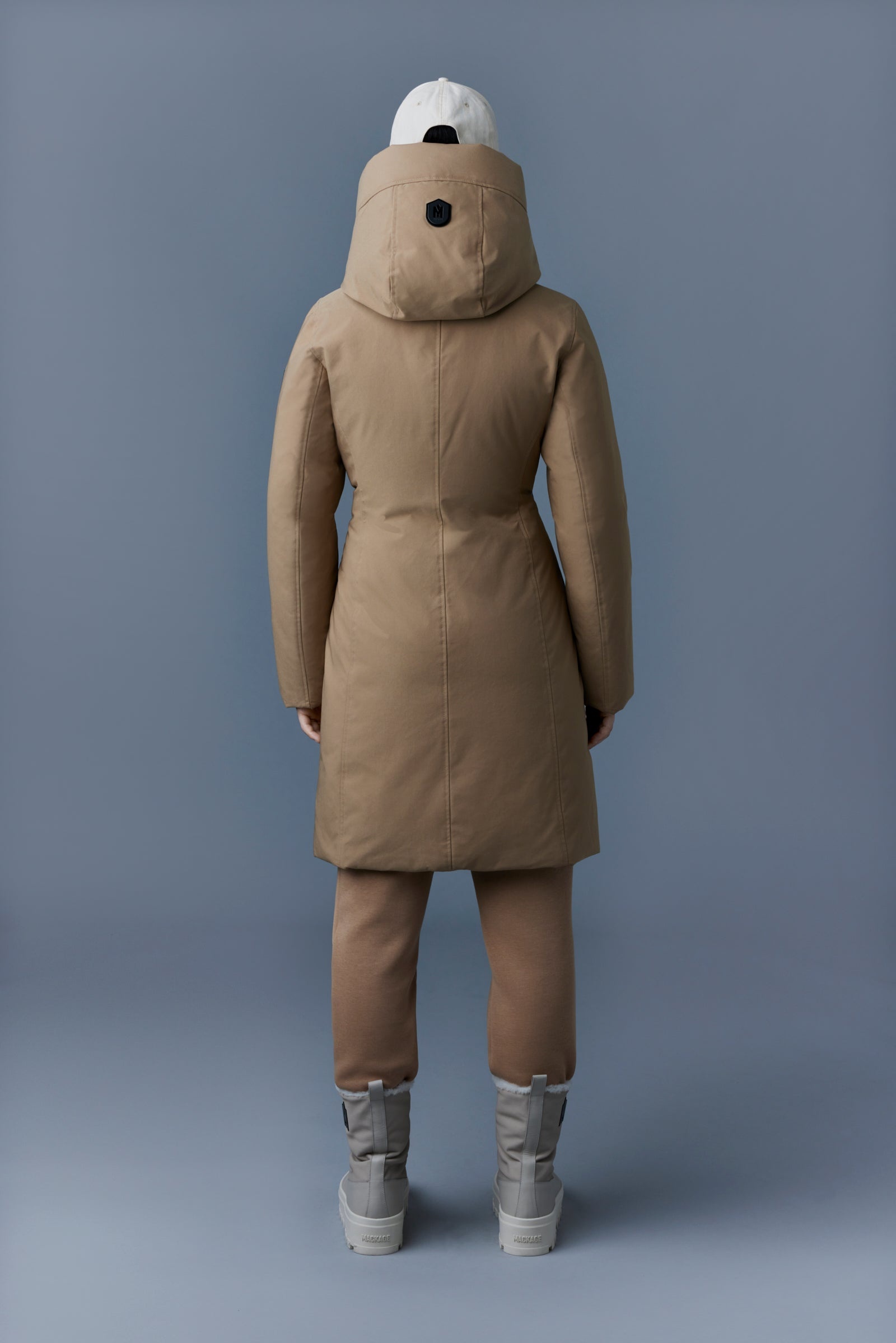 SHILOH 2-in-1 fitted down coat with removable bib - 4