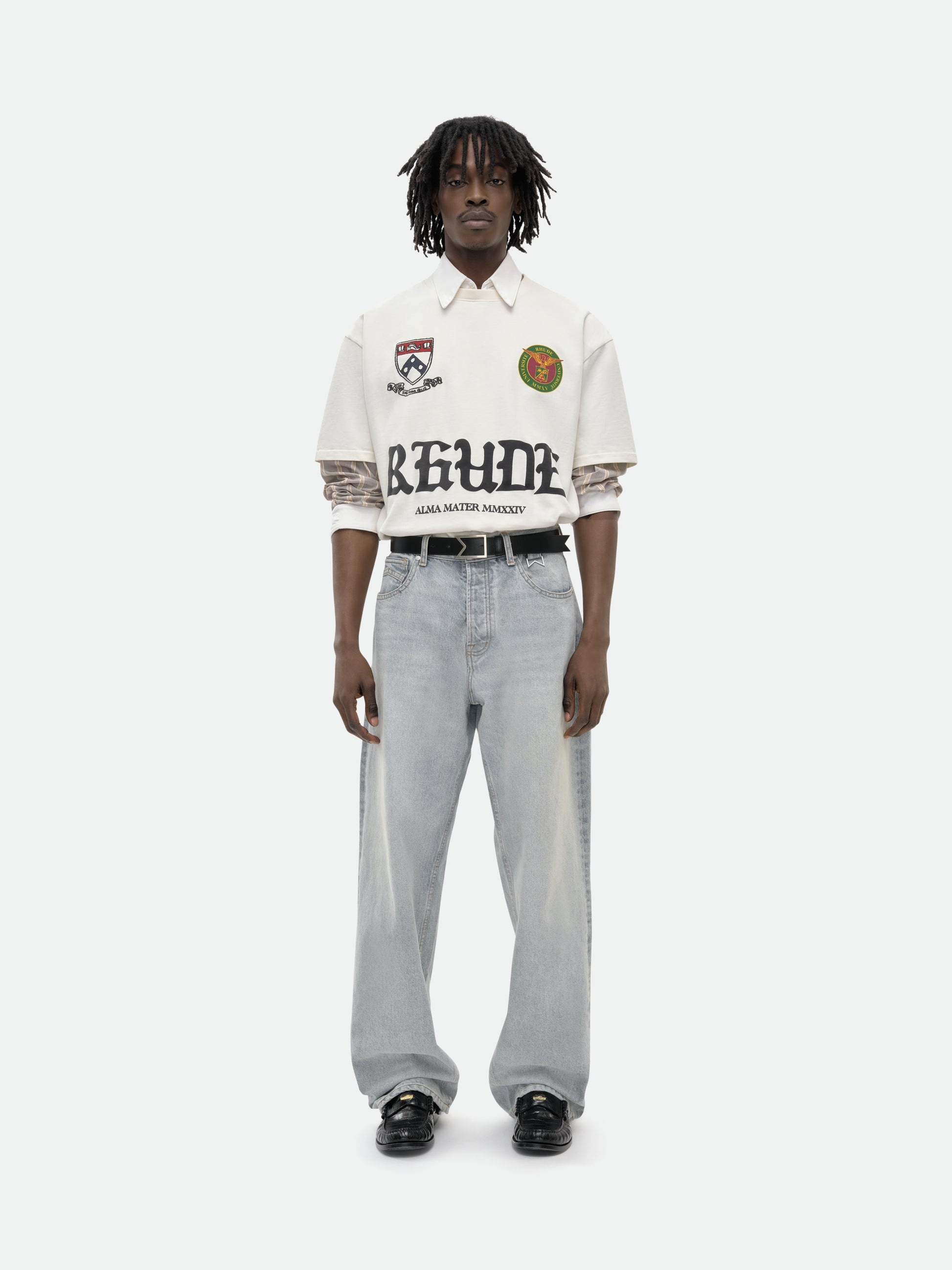 【関税込み】Rhude ホワイト Runway Script Tシャツ White Runway Script T-shirt by Rhude on Sale