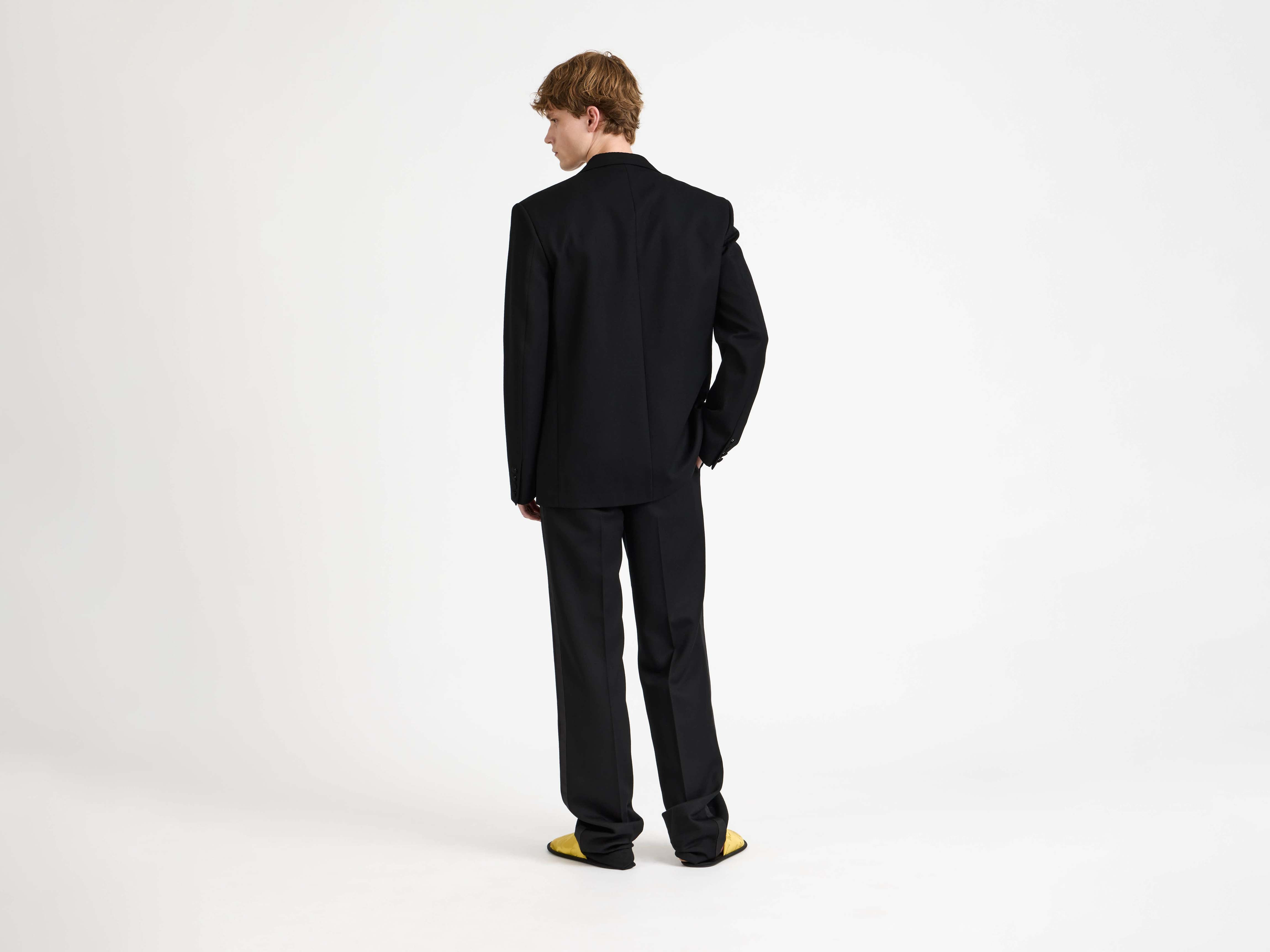 MENS FITTED TUXEDO JACKET IN BLACK - 3
