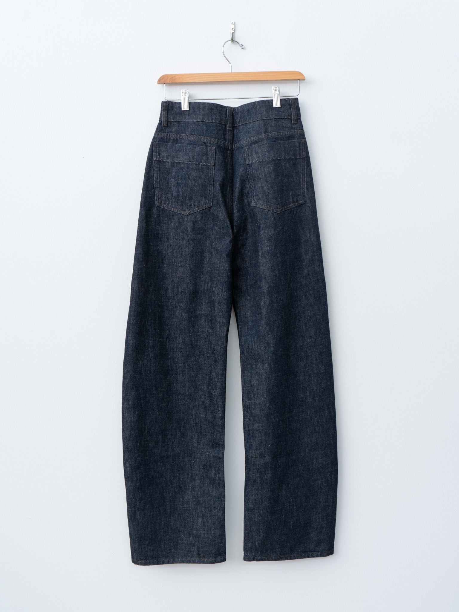 High Waisted Curved Pants - Denim Indigo - 7