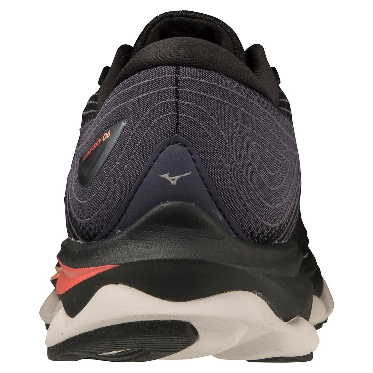 Women's Wave Sky 6 Running Shoe - 5