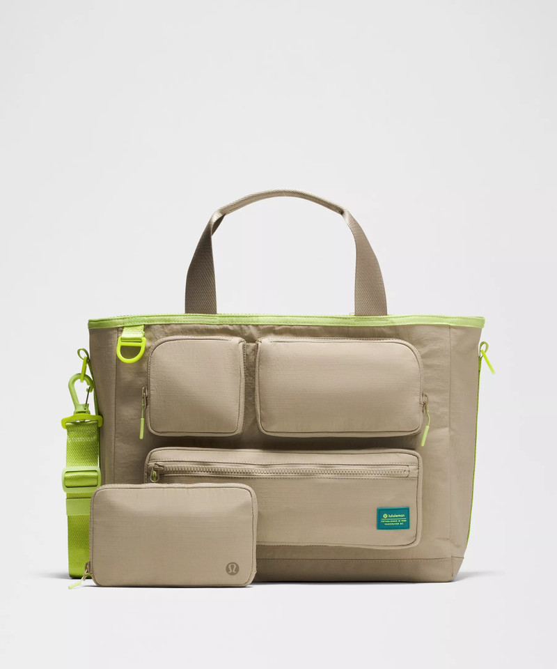 Multi-Pocket Tote Bag 19.5L 1