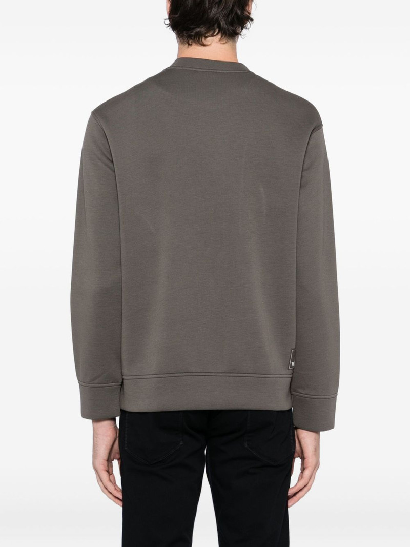 zip-pocket sweatshirt 4
