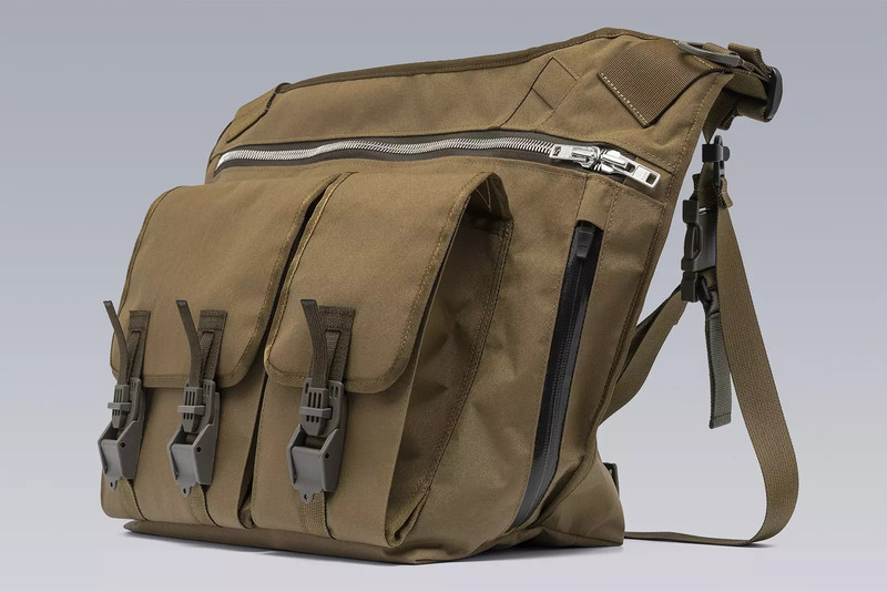 3A-1-COR Interops Einsatztasche Coyote 8