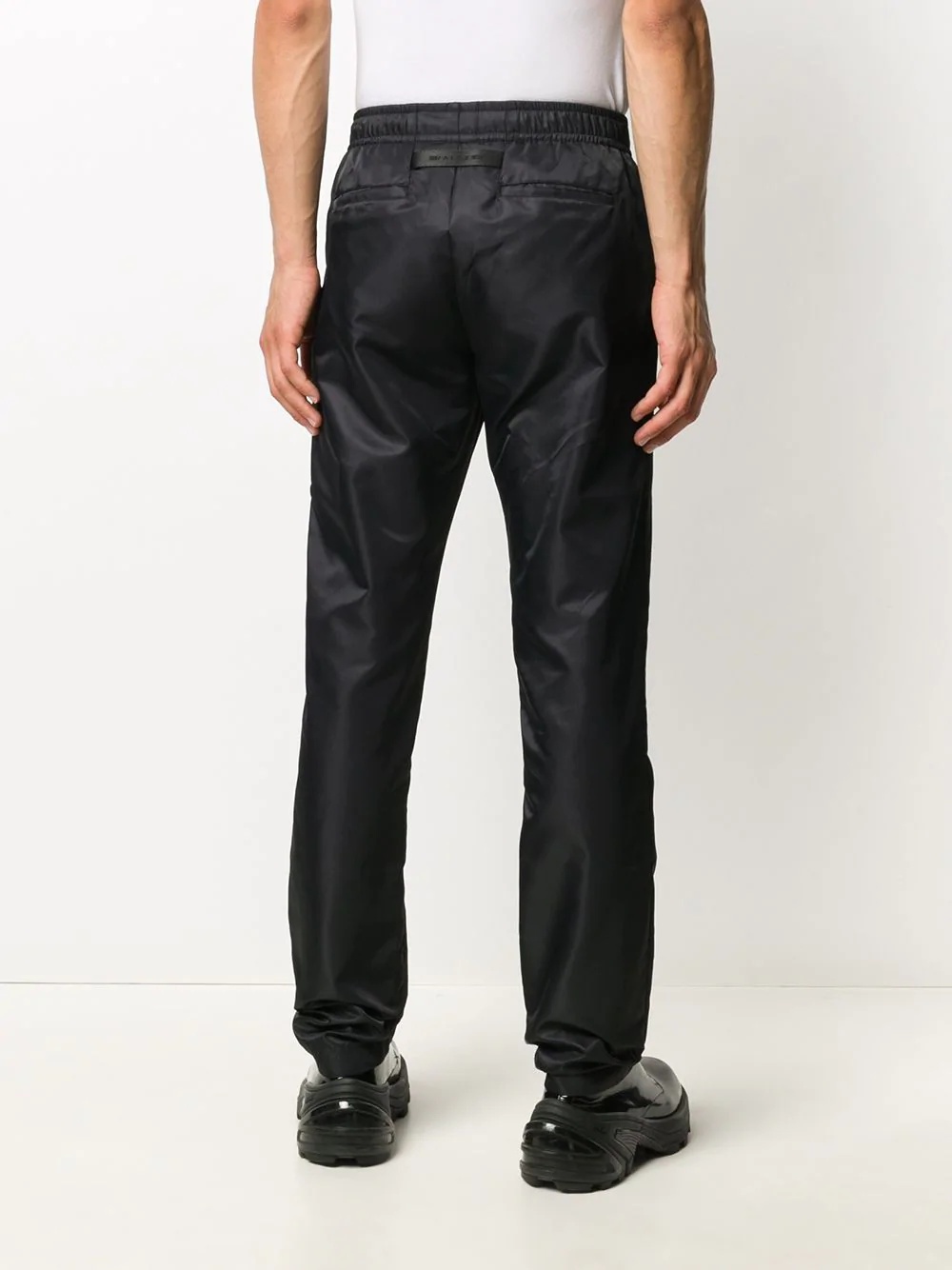 elasticated waist slim-fit trousers - 4