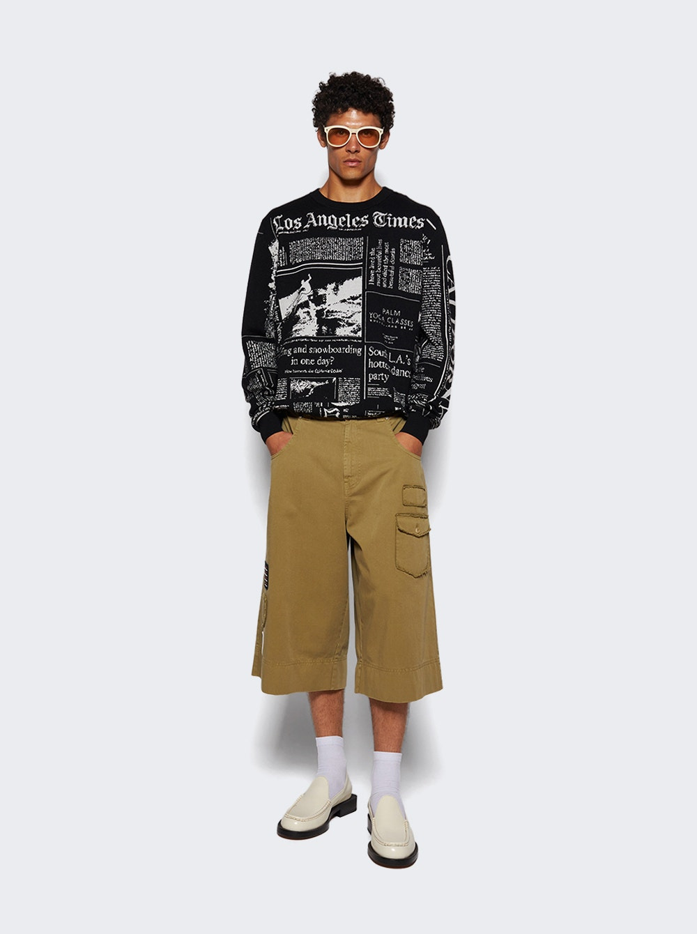 X La Times News Sweater Black - 5