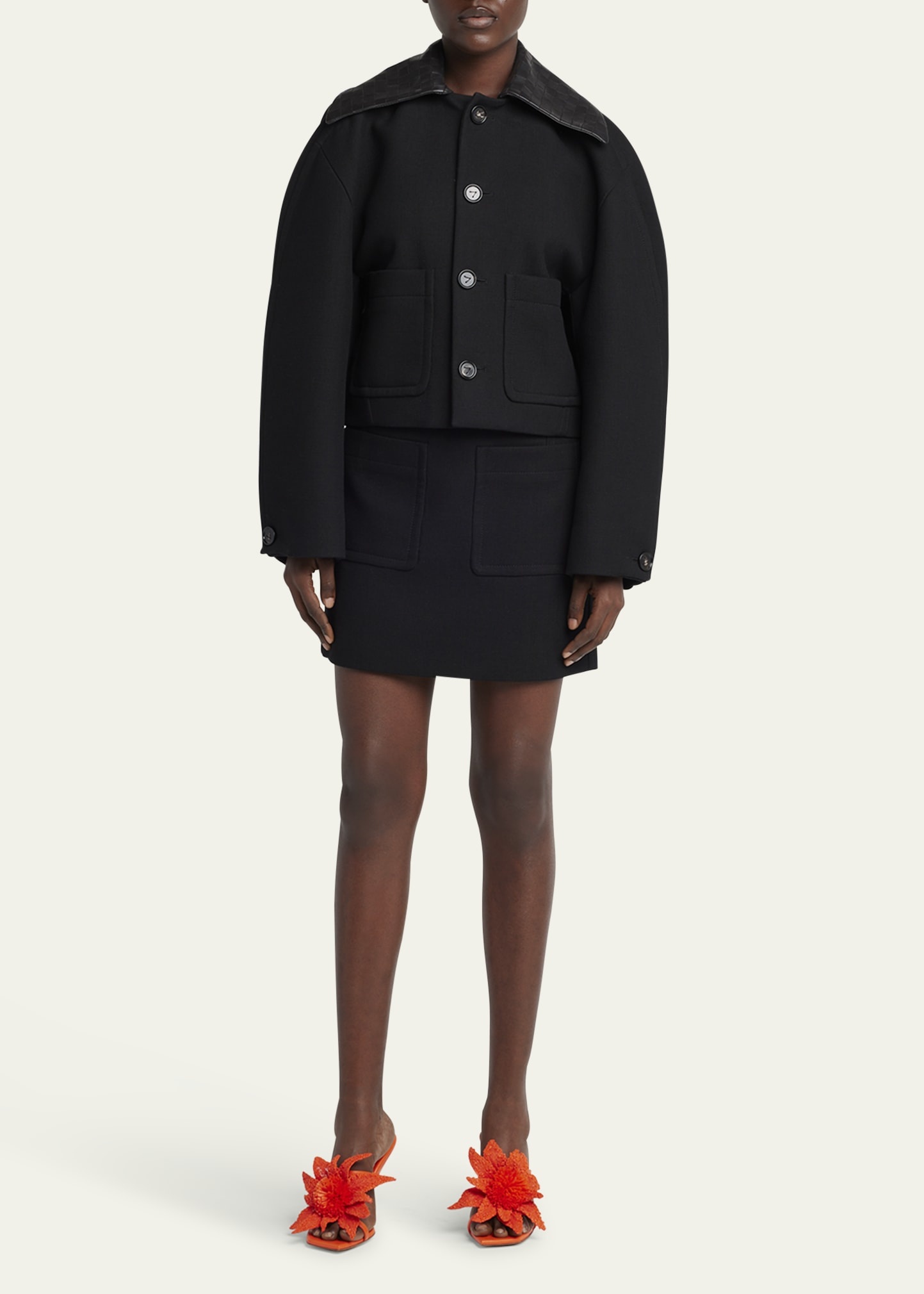 Front-Pockets Mini Pencil Skirt - 2