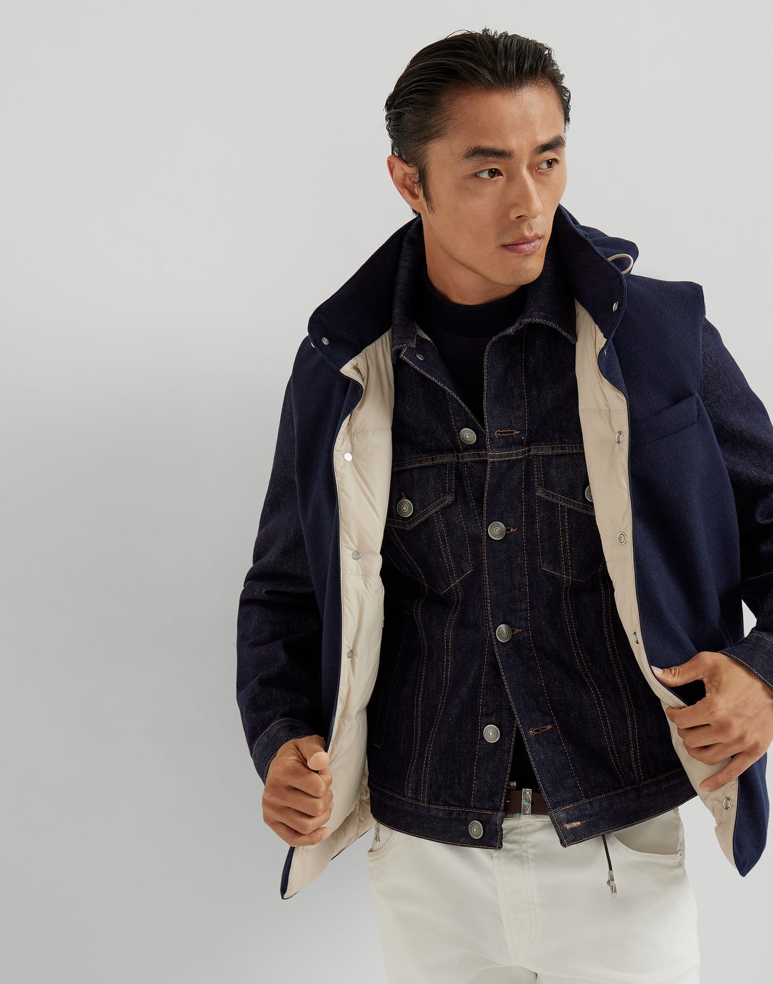 Bonded wool beaver cloth down vest with detachable hood - 4