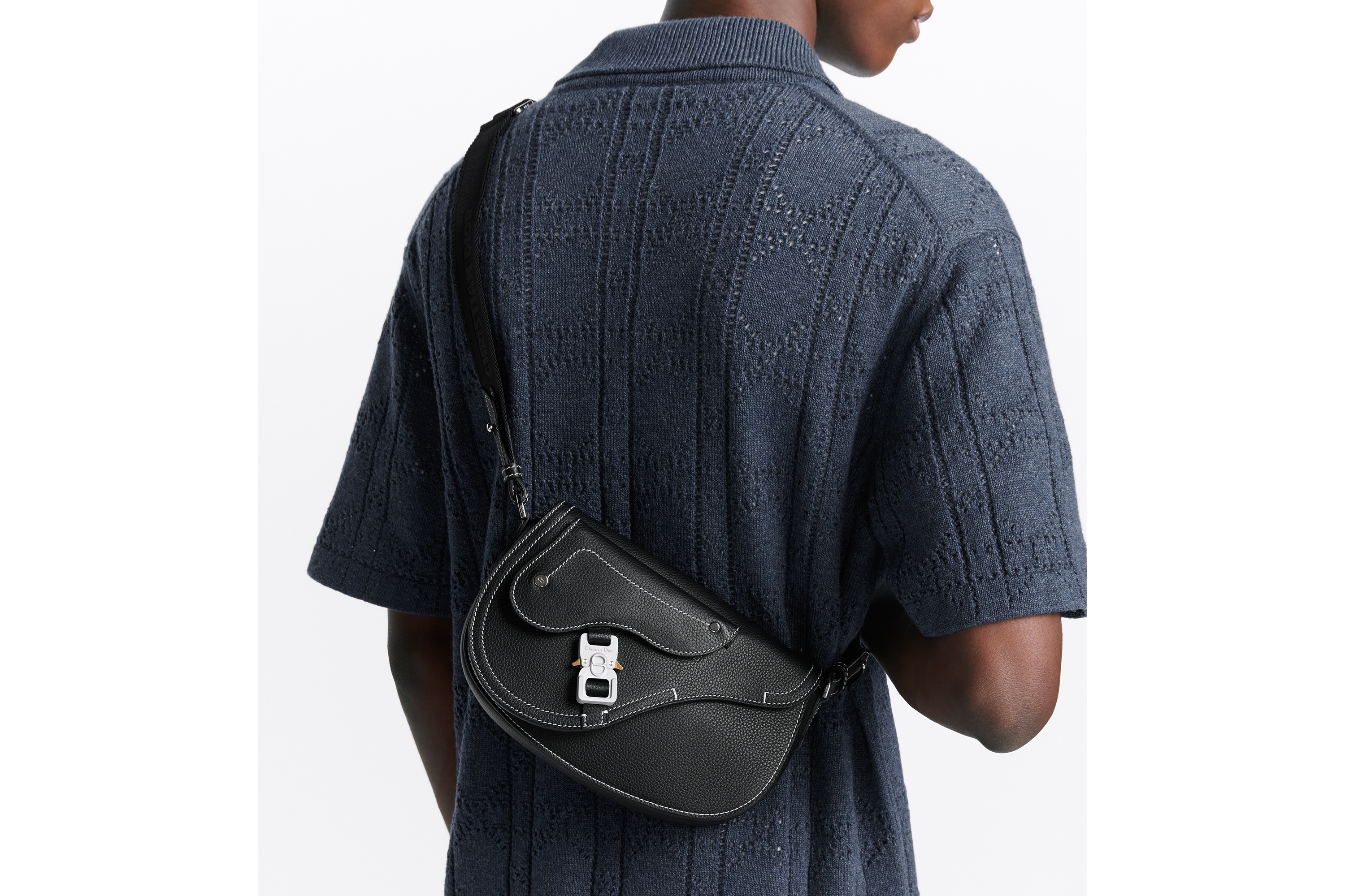 【Dior】Saddle メッセンジャーバッグ Men's Saddle Messenger Bag | DIOR | 24S