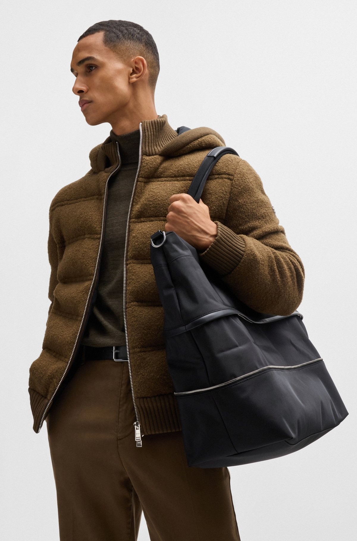 EXPANDABLE HOLDALL WITH SIGNATURE TRIMS - 4