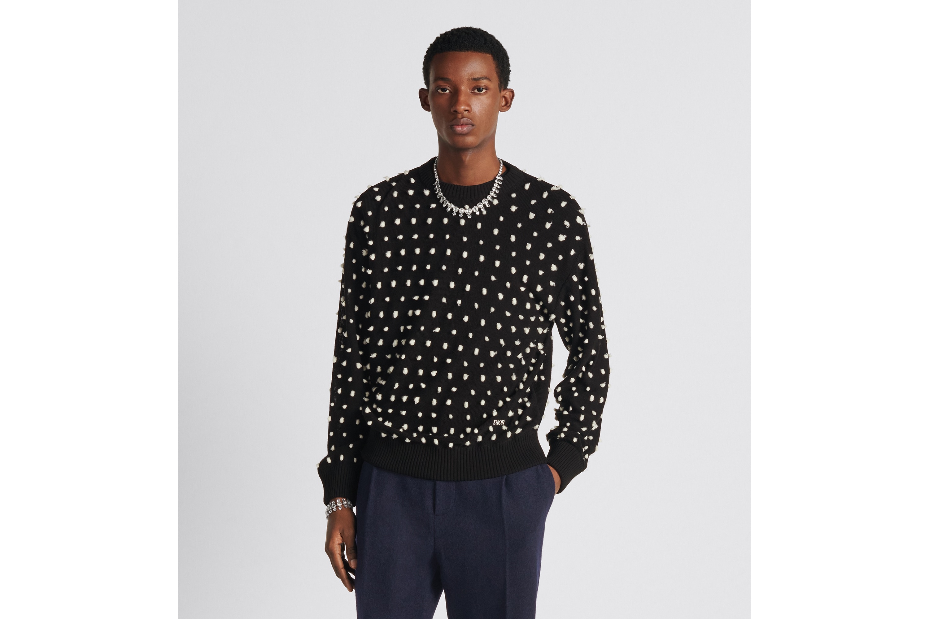 Round-Neck Sweater - 4