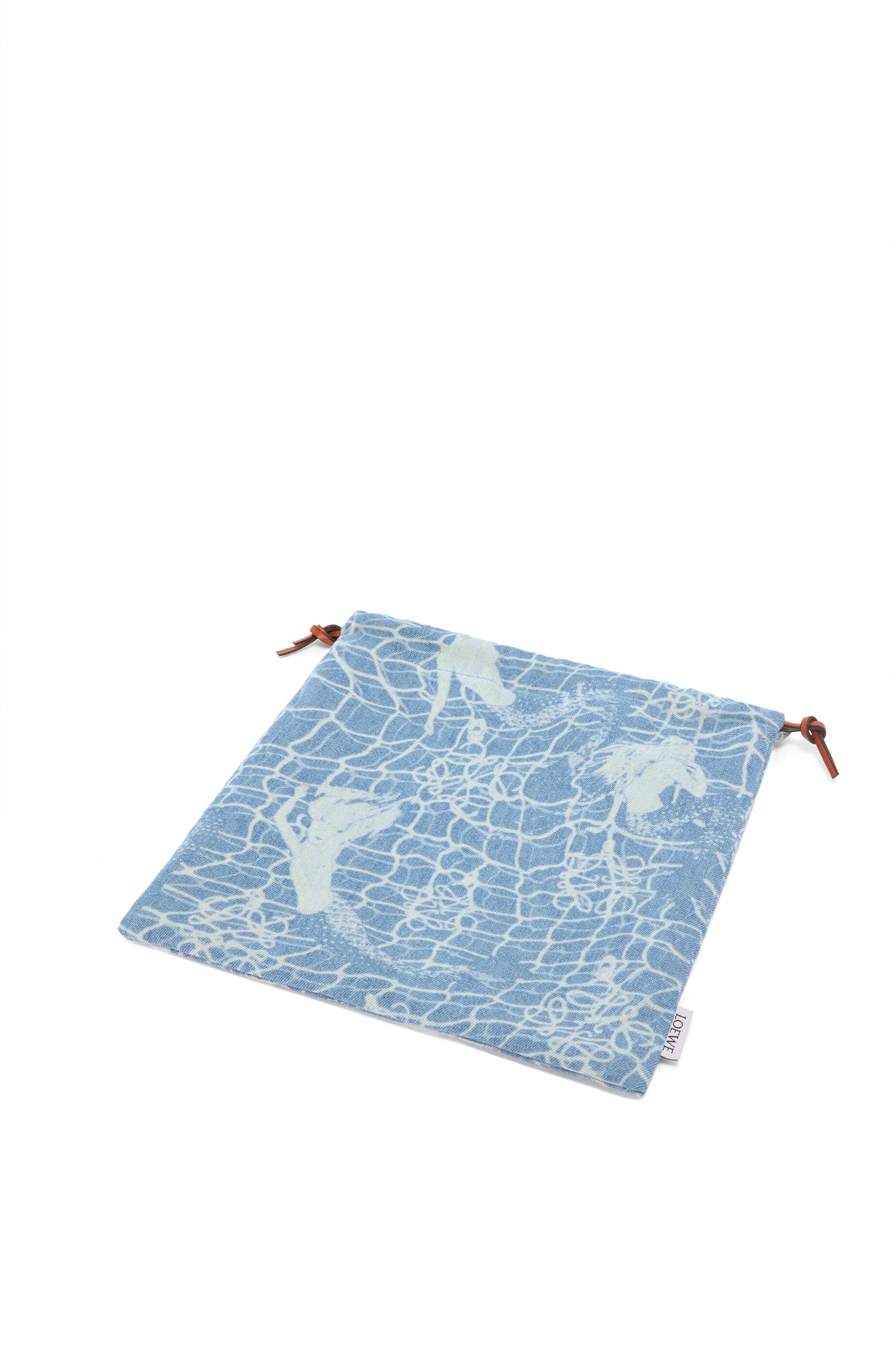 Crab charm in calfskin and brass - 12