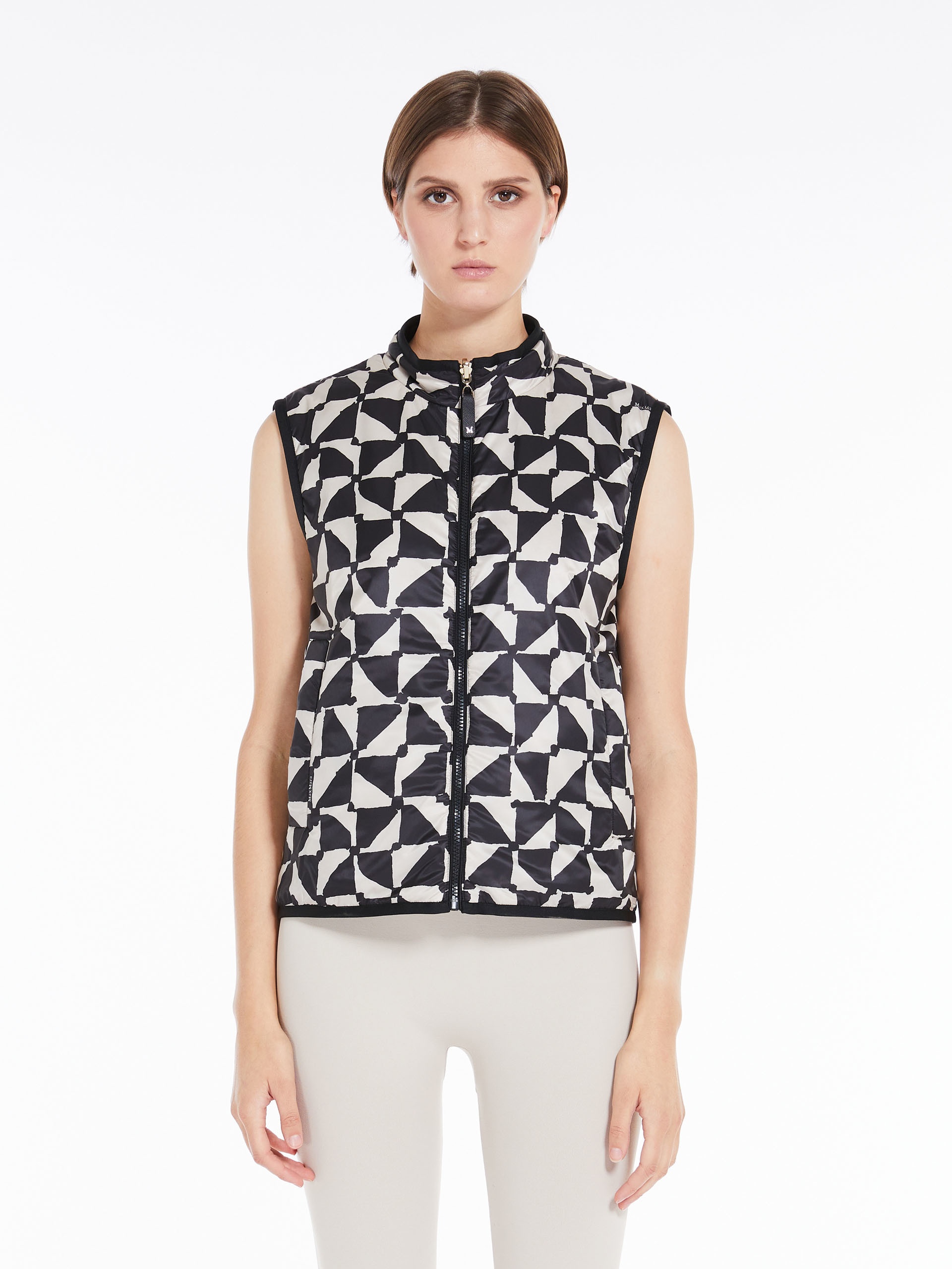 LILY Reversible gilet in water-resistant fabric - 3