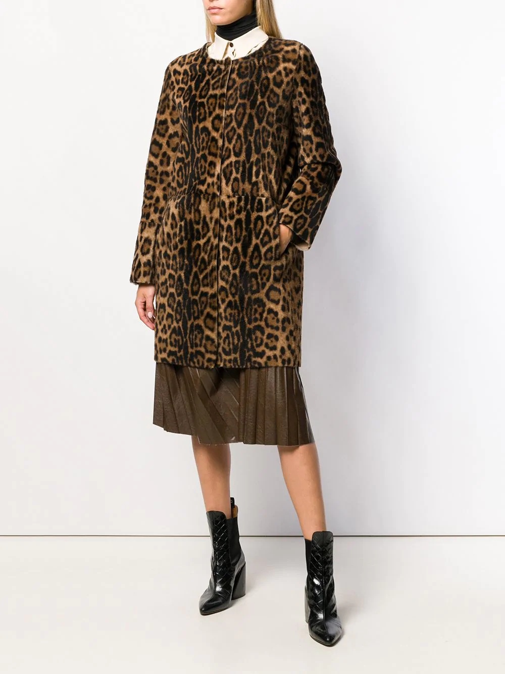 leopard print shearling coat - 2