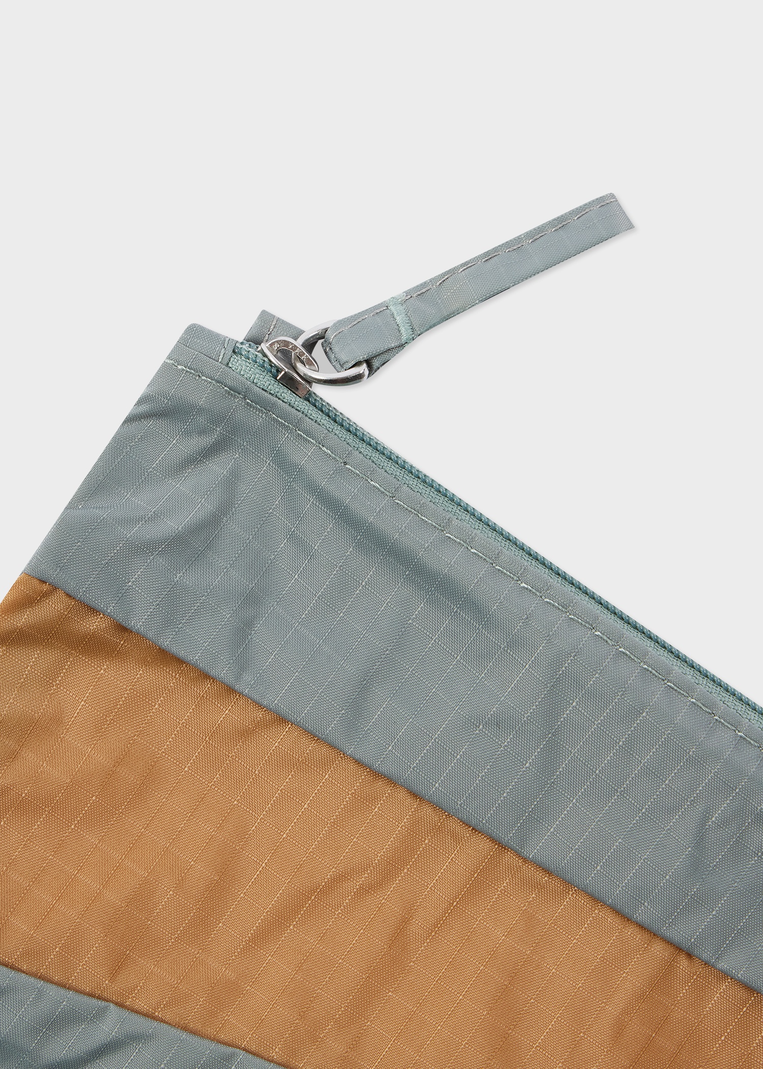 Grey & Camel 'The New Pouch' by Susan Bijl - Small - 3