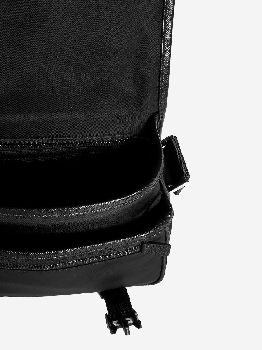 ショルダーバッグ Prada Logo-Plaque Re-Nylon Satchel Bag 19870651_44530989_600.jpg