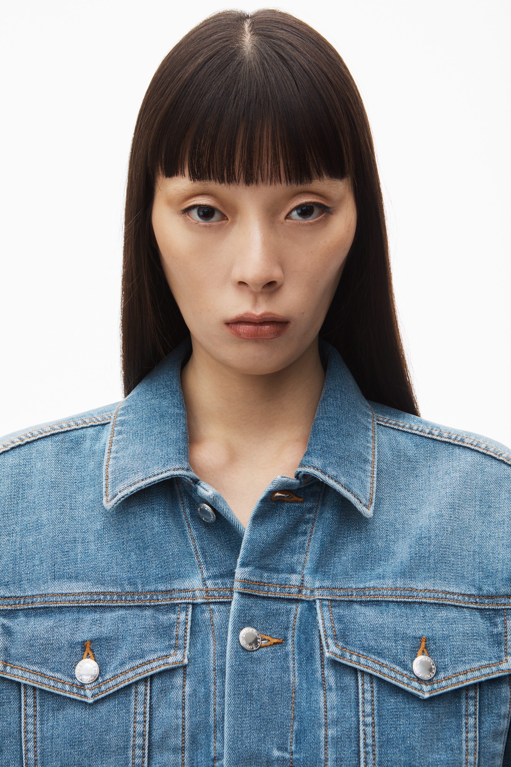 oversized trucker jacket in washed denim - 5