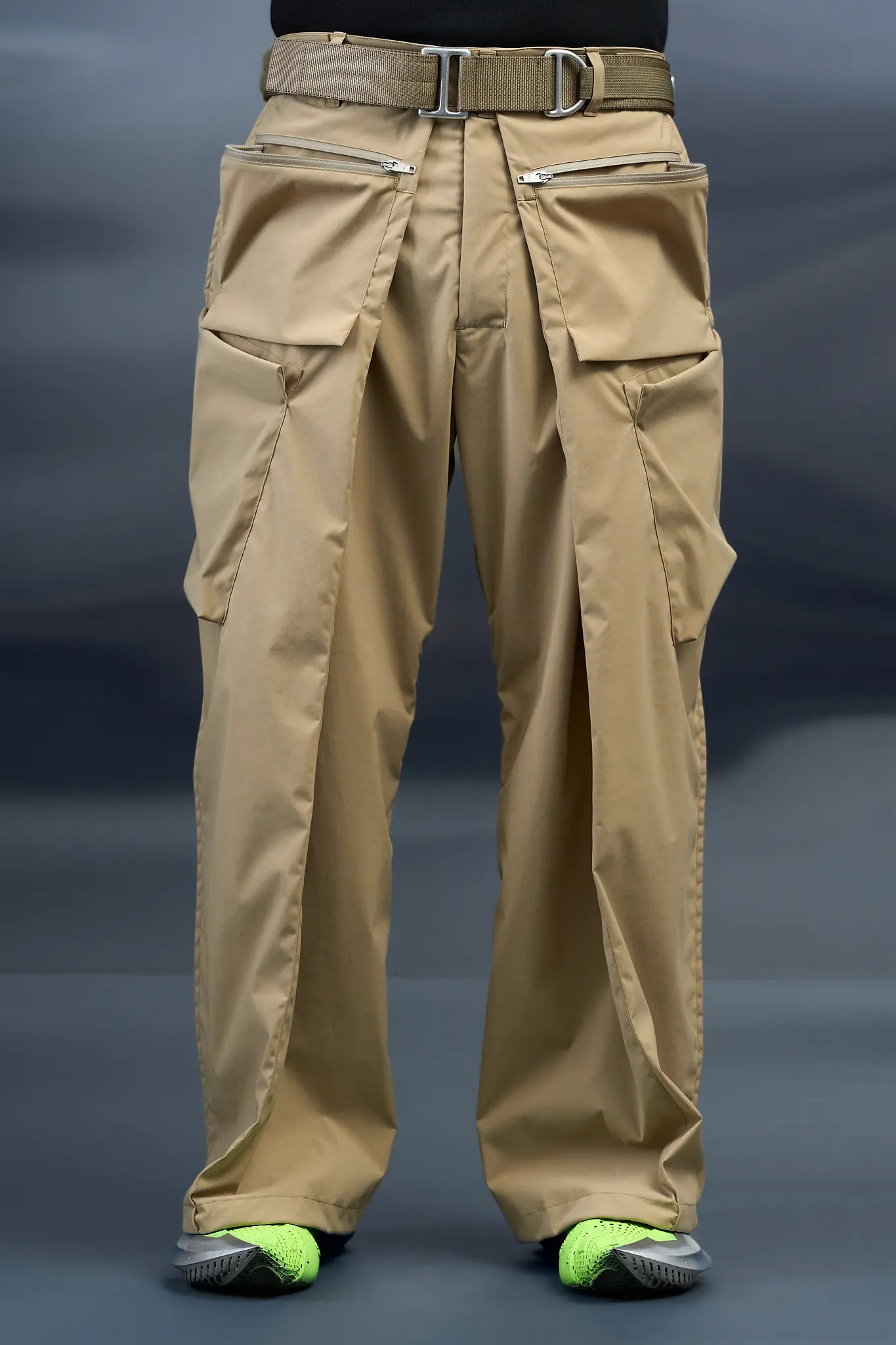 P45A-E Encapsulated Nylon Single Pleat Cargo Trouser Khaki - 12