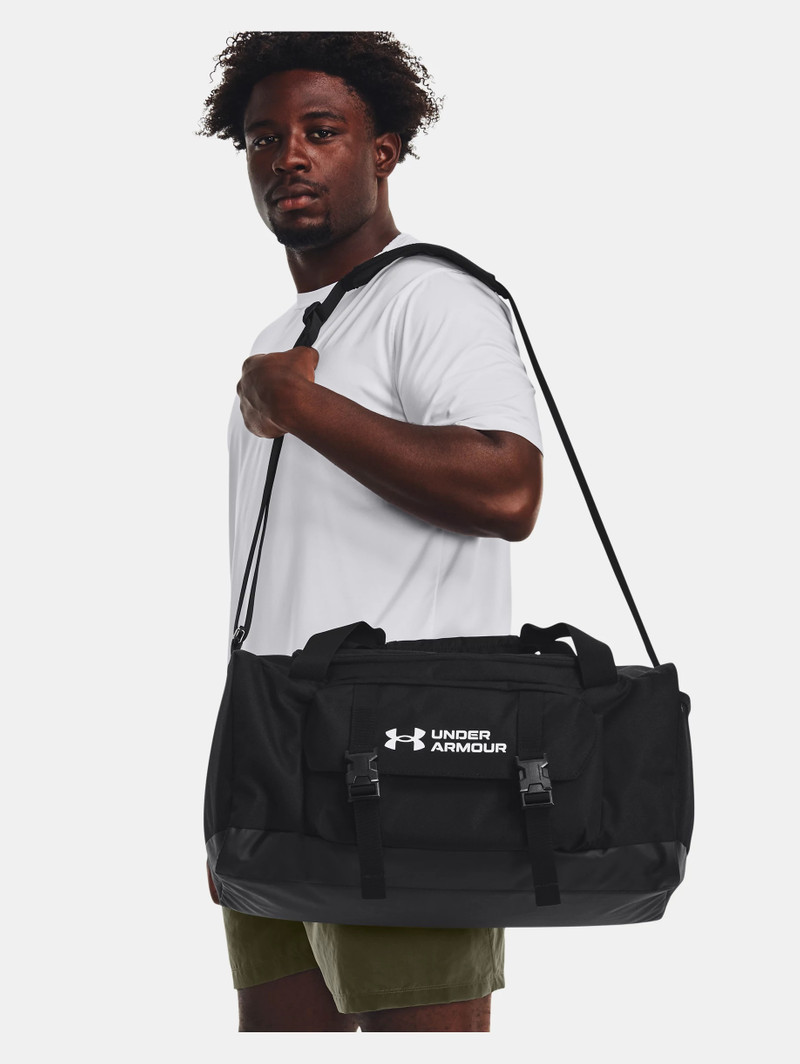 UA Triumph Small Duffle Bag 6