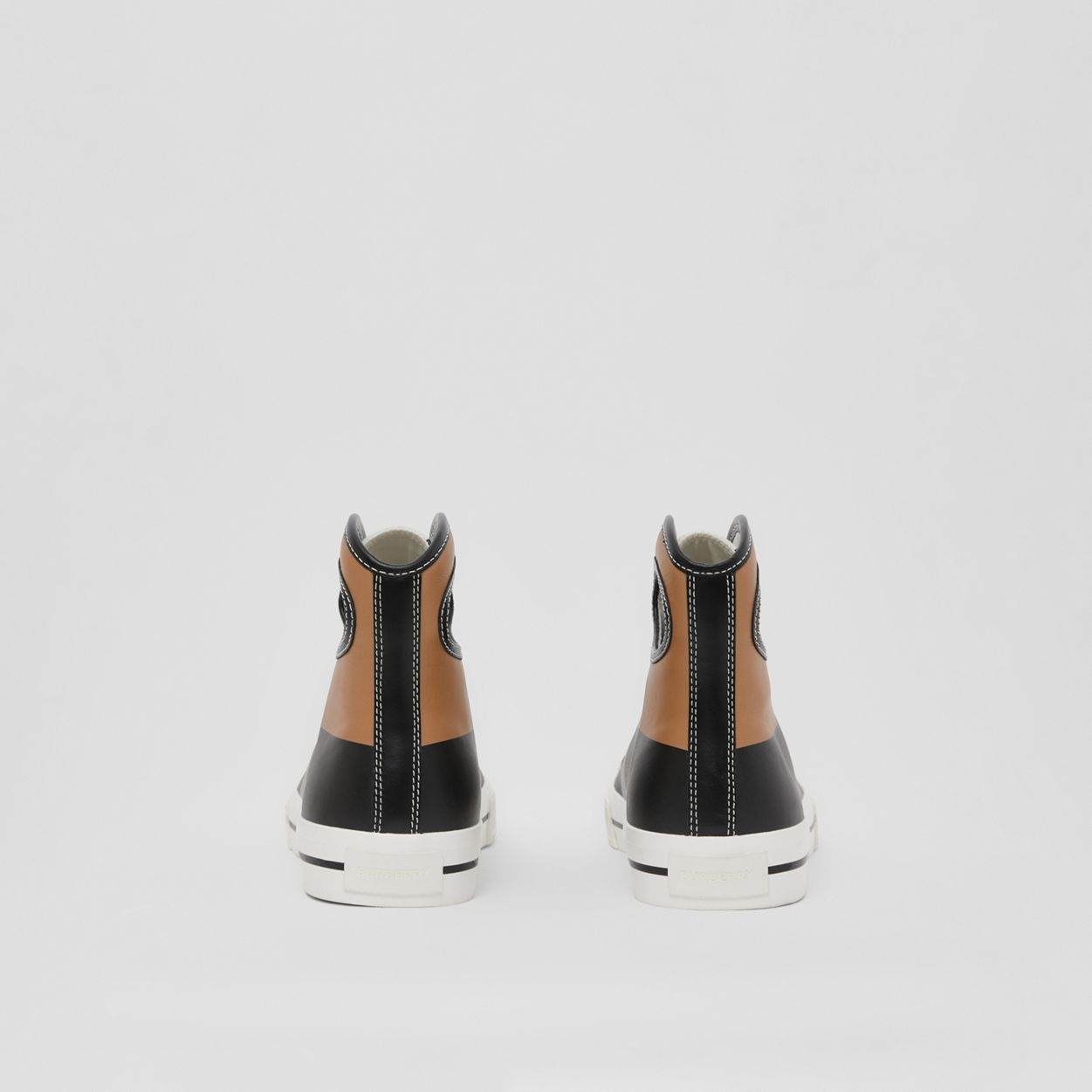 Porthole Detail Check Print Leather High-top Sneakers - 6