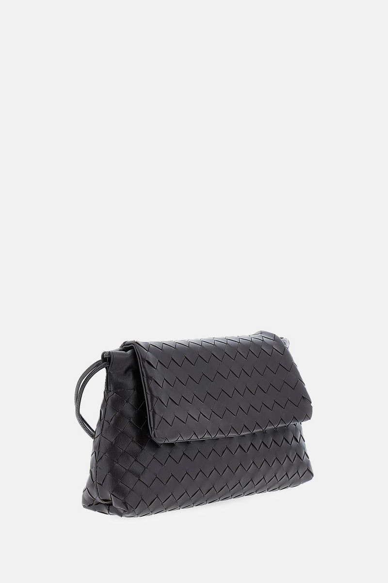 Bottega Veneta POUCH BAG outlook