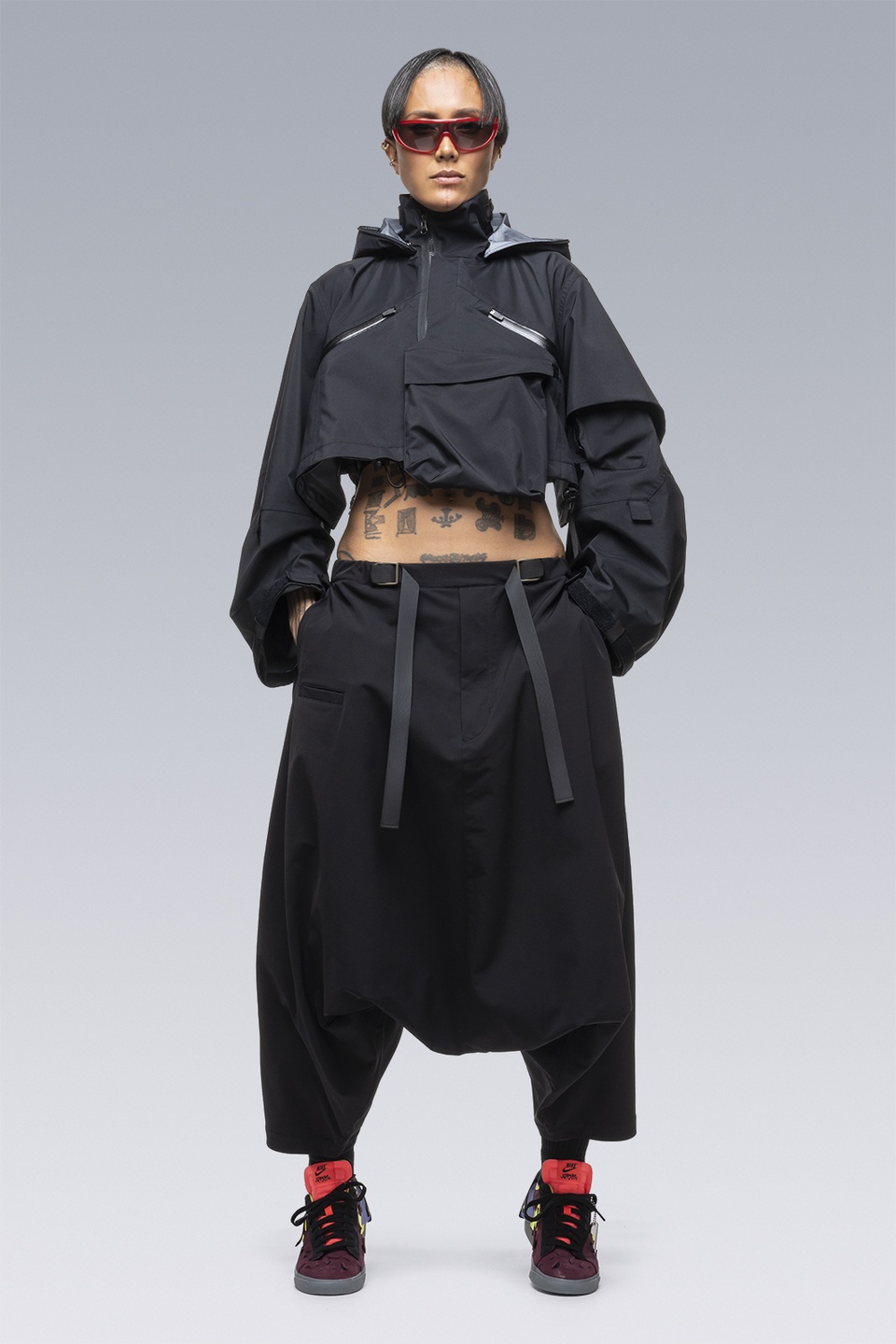 ACRONYM SAC-J6011 sacai / ACRONYM Crop Jacket Black | REVERSIBLE