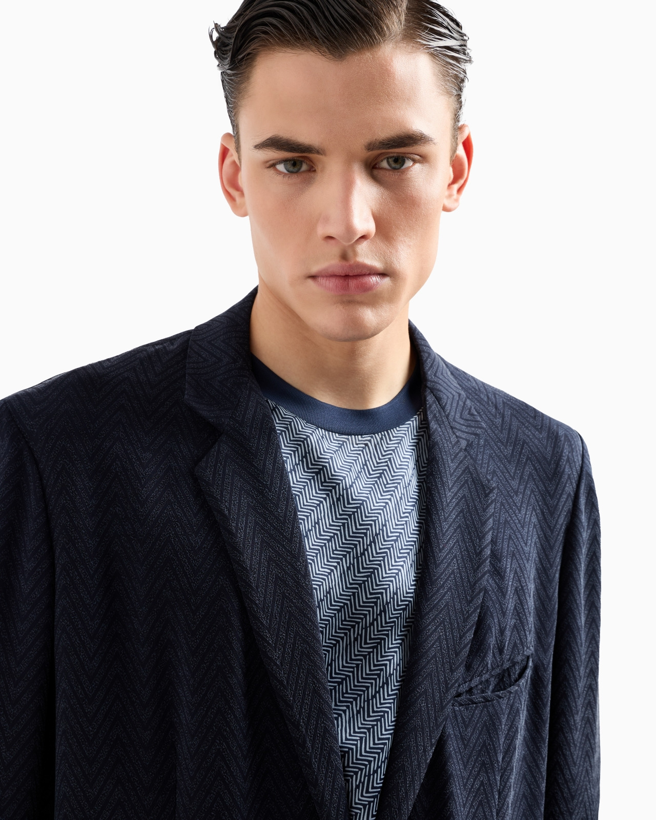 SINGLE-BREASTED JACKET IN CHEVRON CUPRO AND VISCOSE - 5