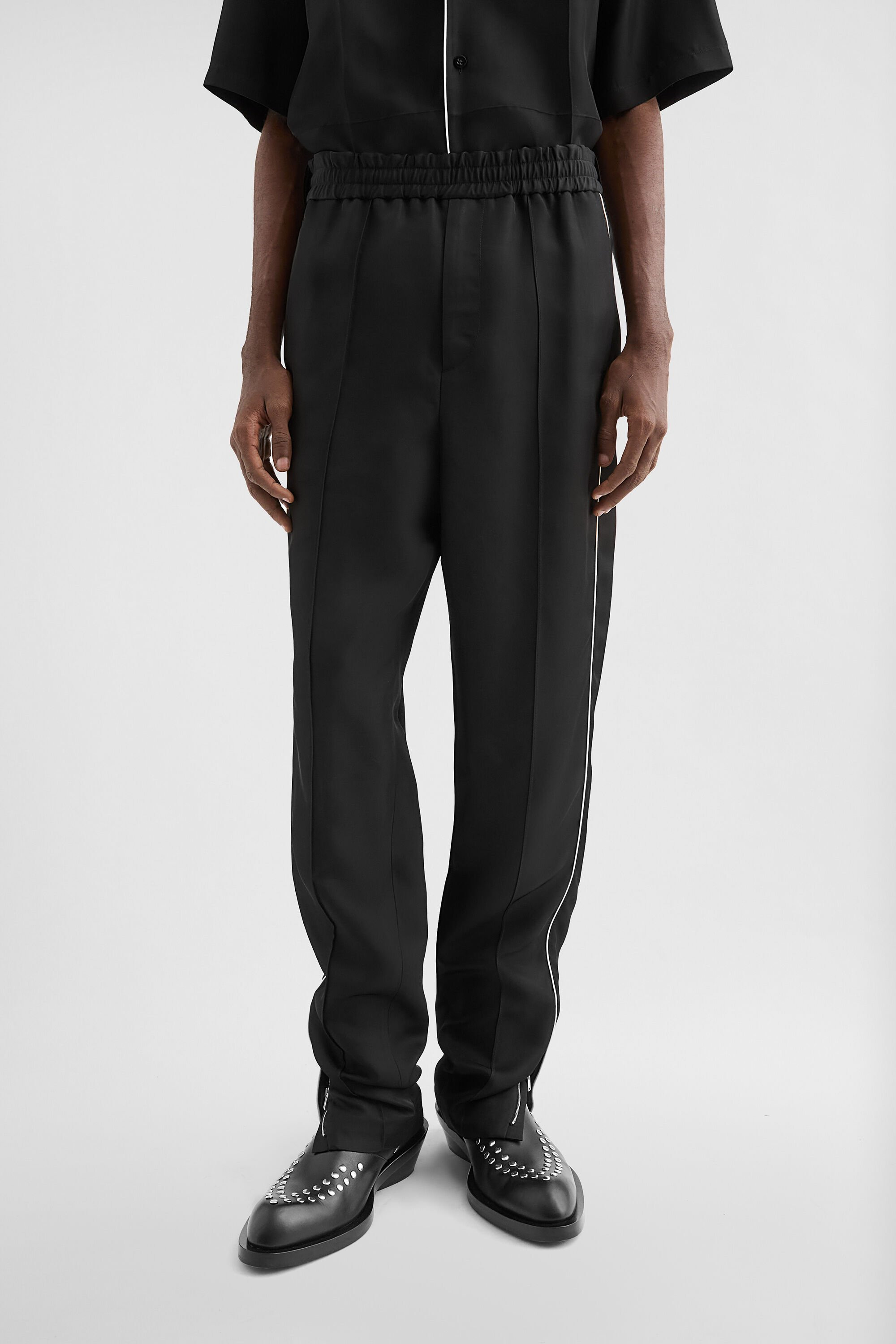 Fluid Viscose Tapered Trousers - 5