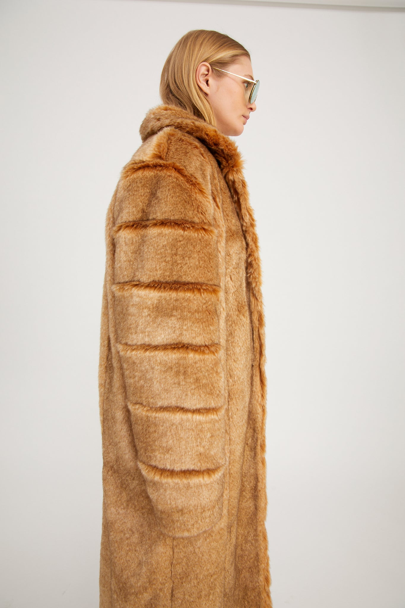 CAMEL FUR IRIS COAT - 4