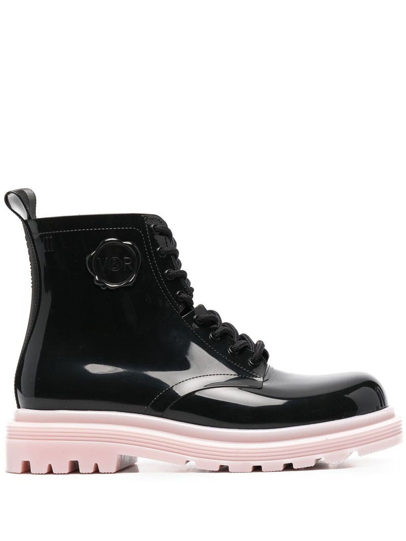 Coturno Couture boots 1