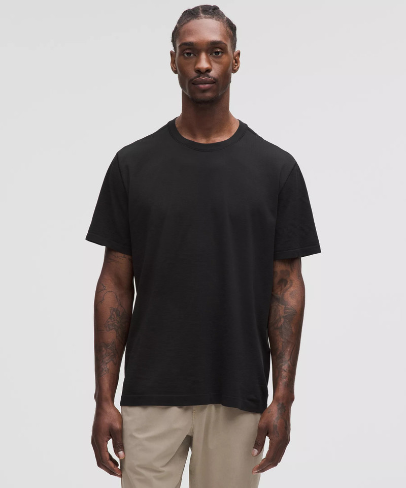 Metal Vent Tech Relaxed-Fit Short-Sleeve Shirt 1
