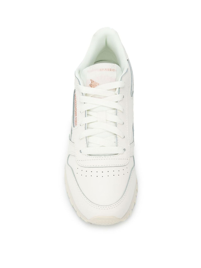 Classic sneakers 4