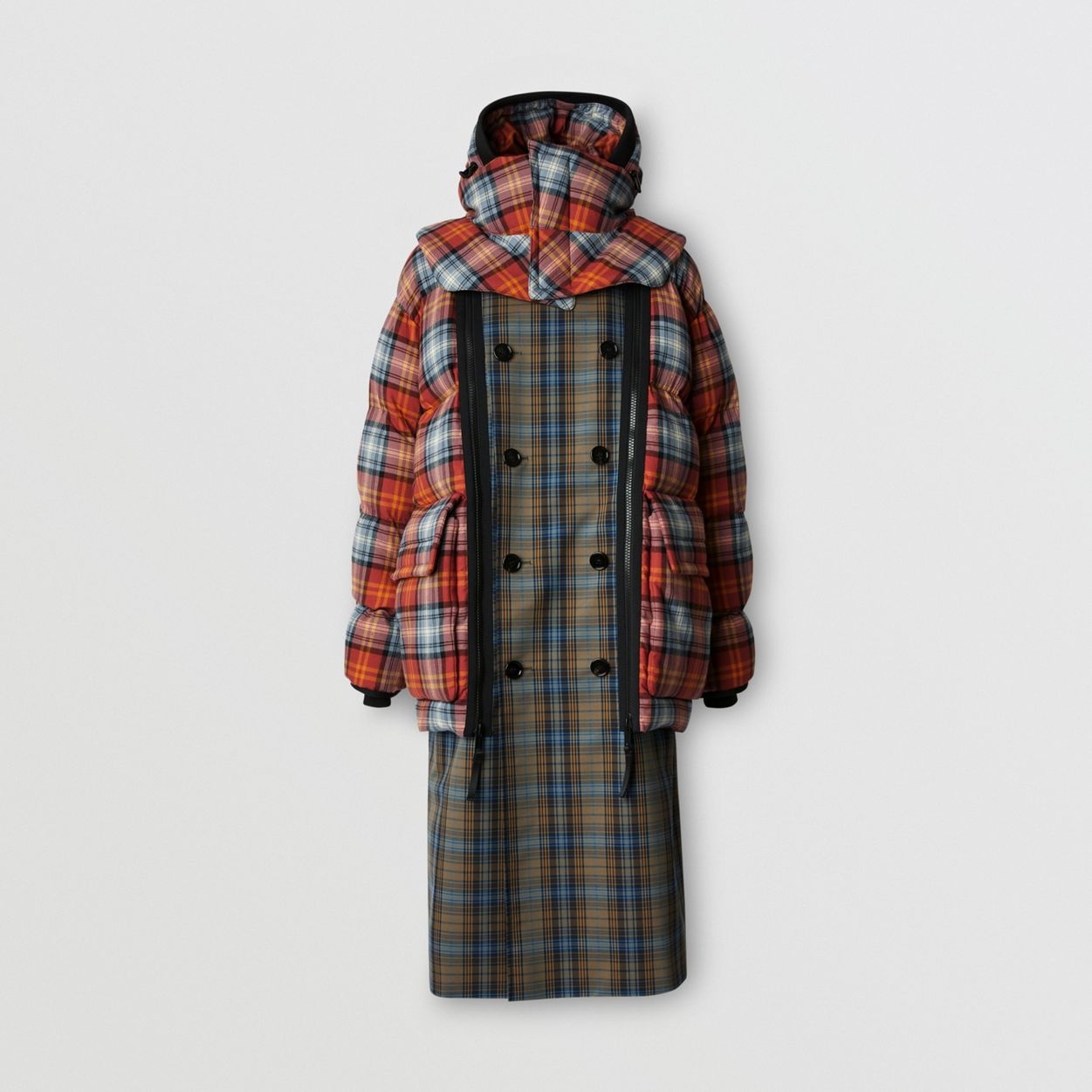 Sleeveless Check Trench Coat With Detachable Puffer - 1