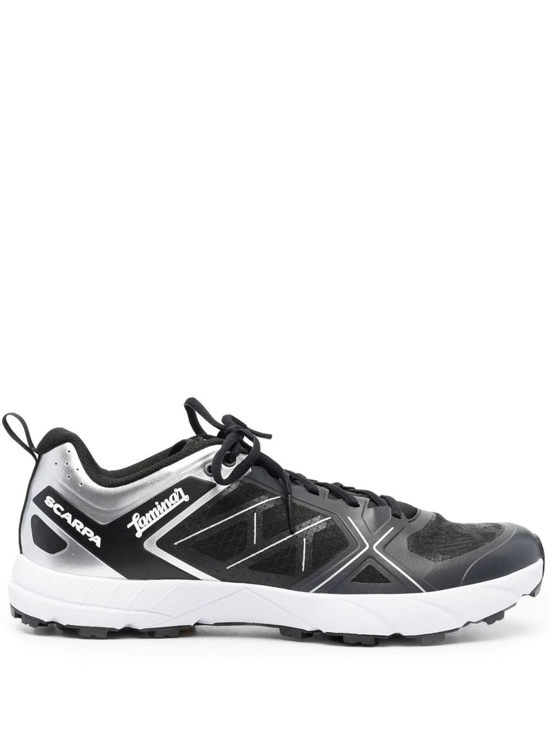 panelled low-top sneakers 1