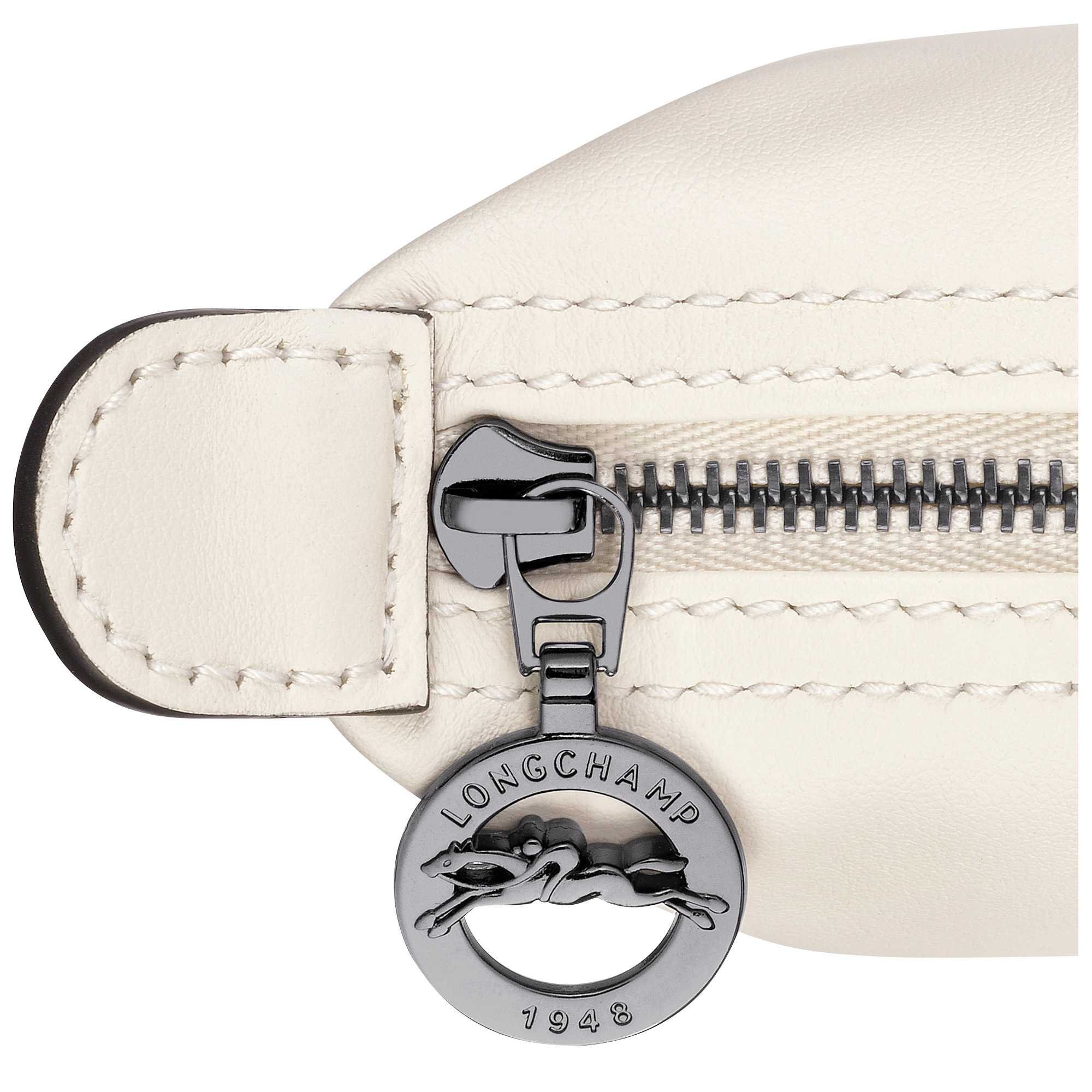 Le Pliage Xtra Pouch Ecru - Leather 4
