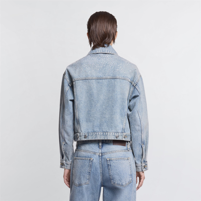 Trucker jacket in denim 5