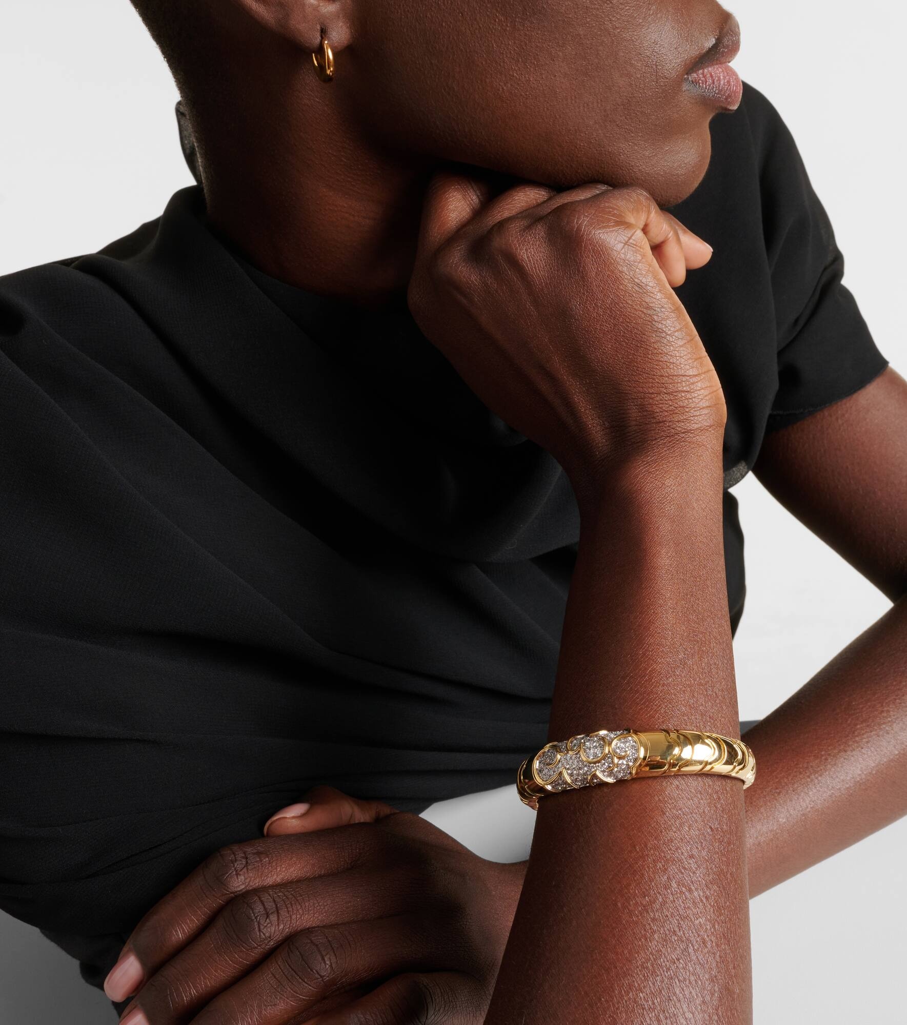 Onda 18kt gold bangle with diamonds - 3