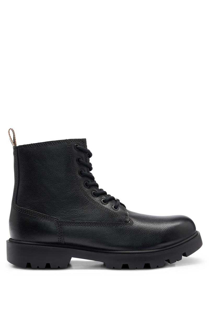HALF BOOTS IN GRAINED LEATHER WITH SIGNATURE-STRIPE TAPE 1