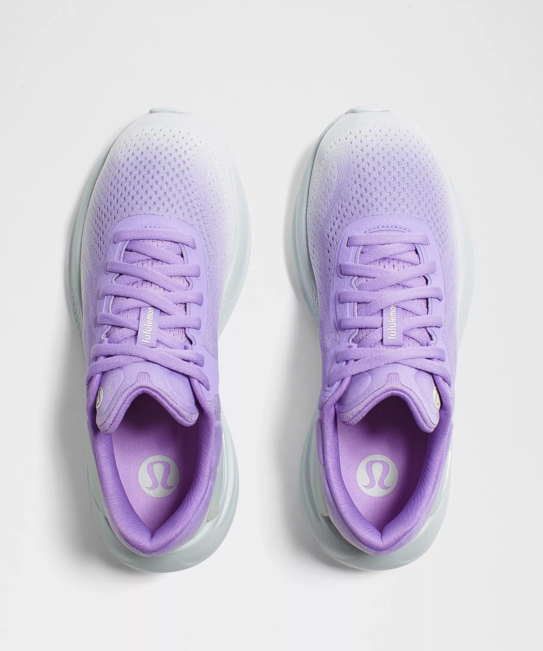 Women's Beyondfeel Running Shoe - 5