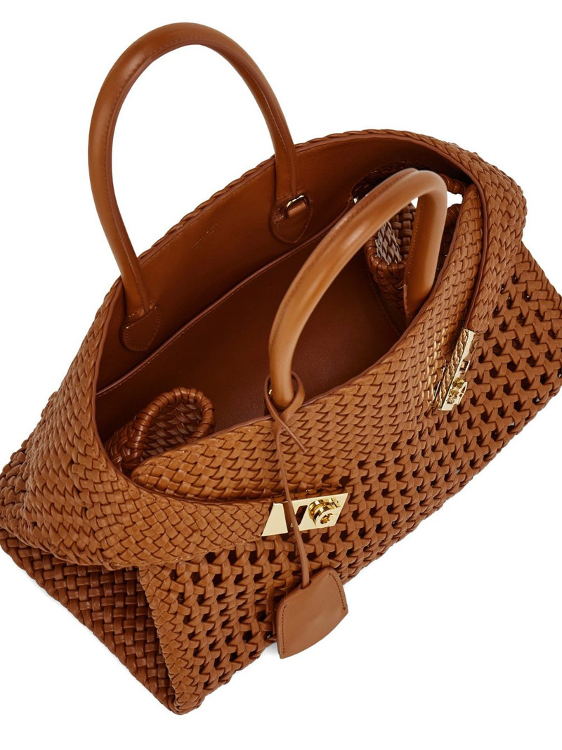 Hug handbag (M) 5