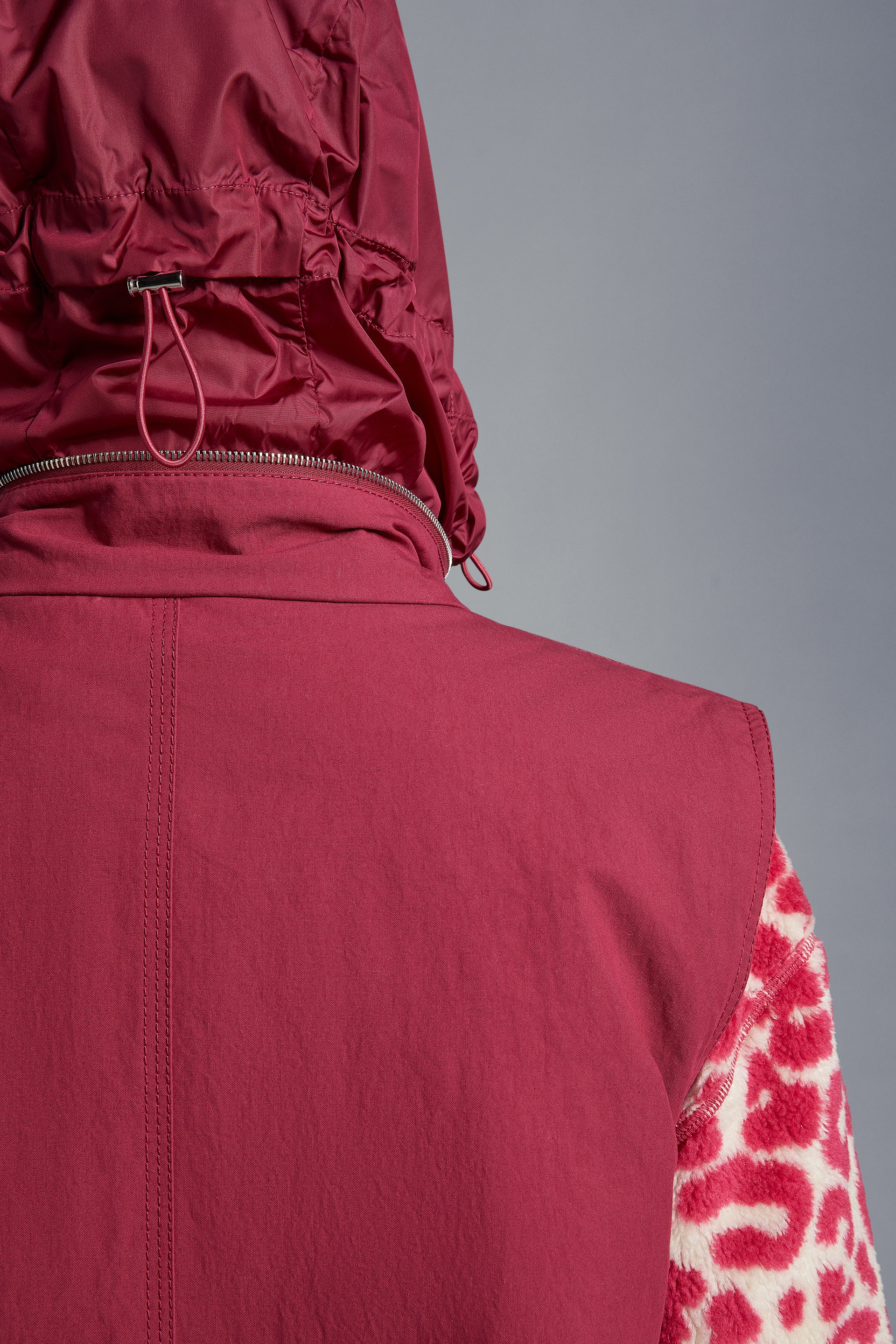 Tryfan Down Vest - 7