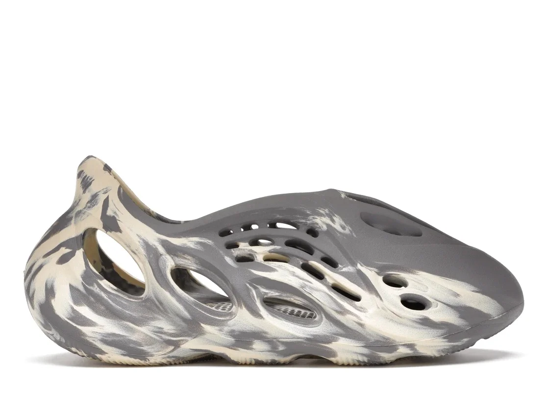 adidas Yeezy Foam RNNR MXT Moon Gray - 1