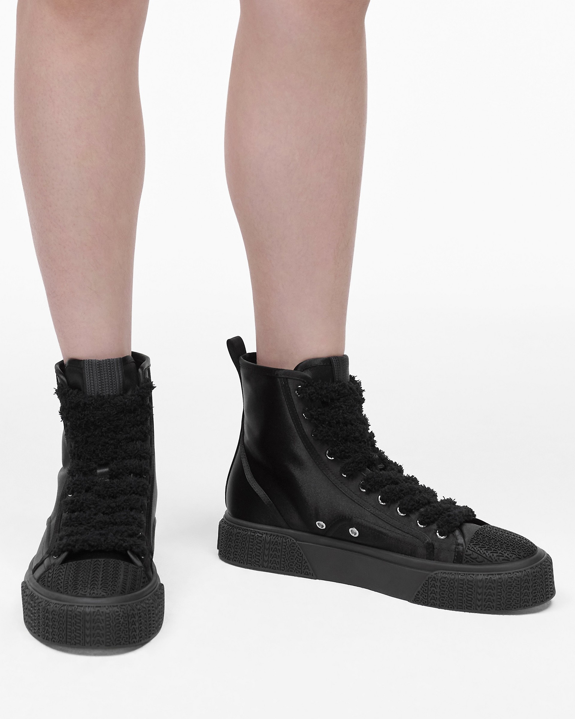 THE HIGH TOP SATIN SNEAKER - 2